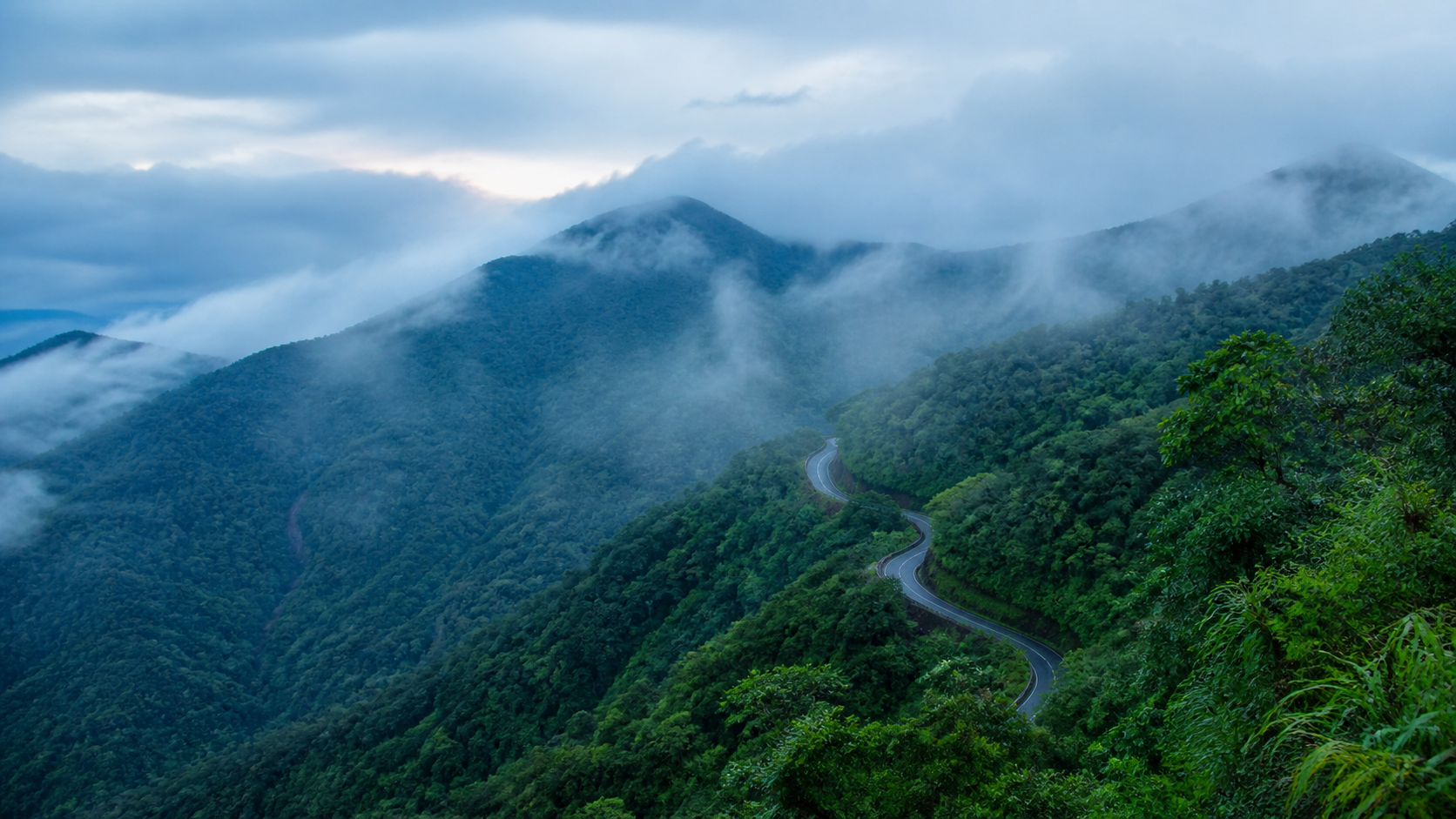Núi rừng Hòn Bà Khánh Hòa