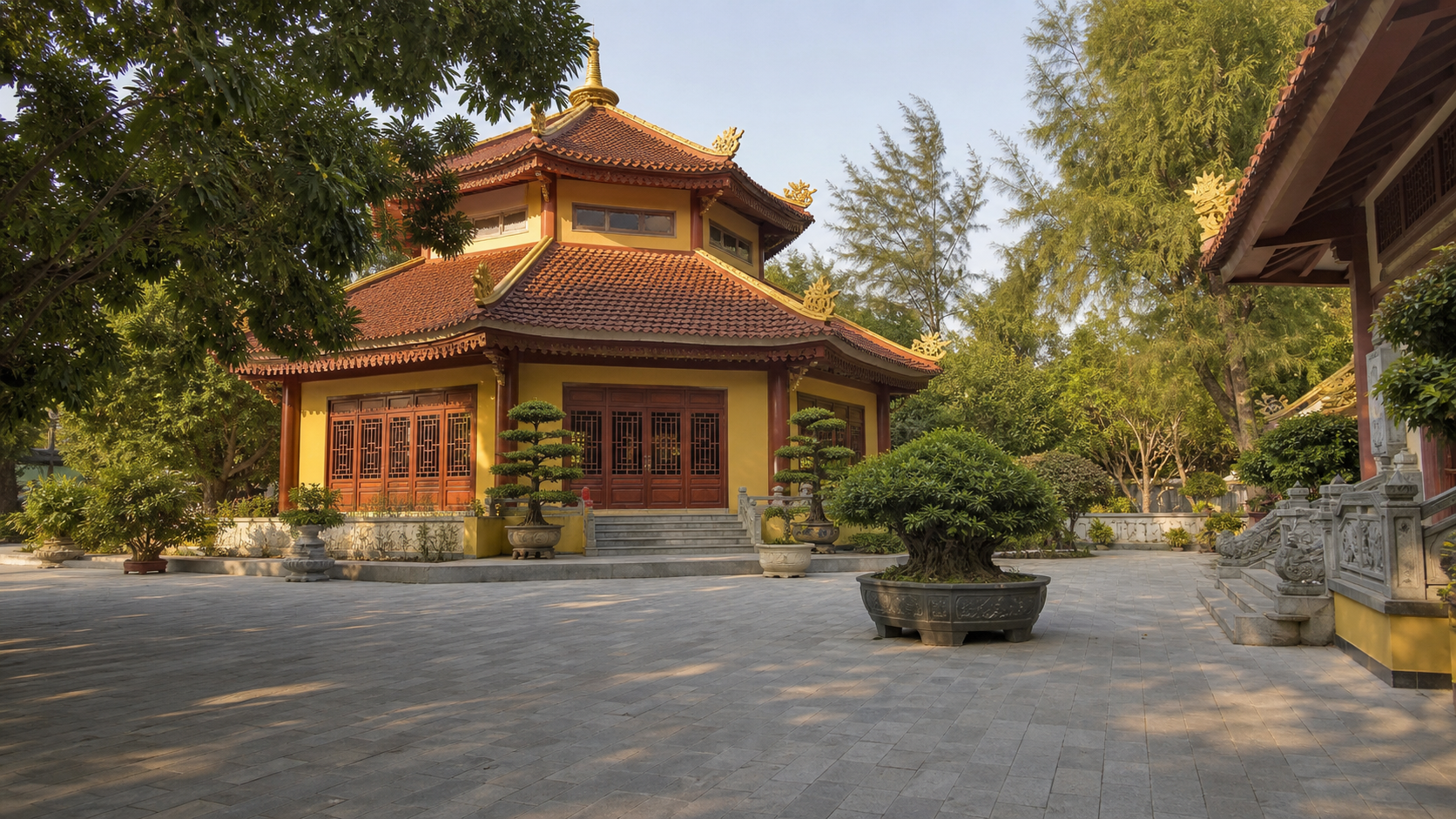 Khuôn viên và chánh điện yên tĩnh của Tịnh xá Ngọc Hòa